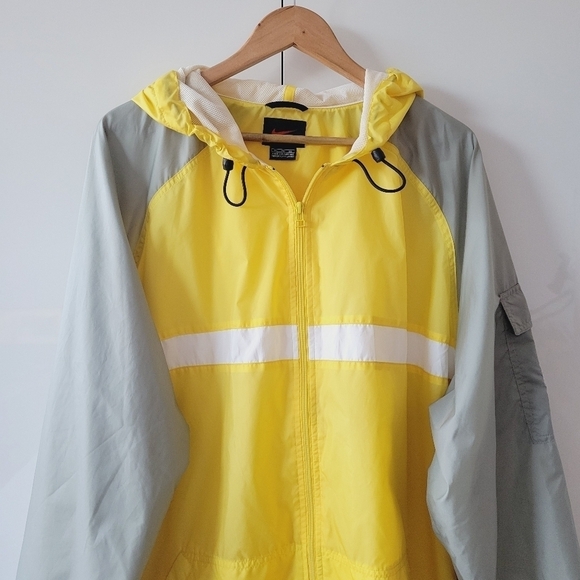 Nike Vintage Yellow and Gray Windbreaker Jacket - Picture 3 of 13